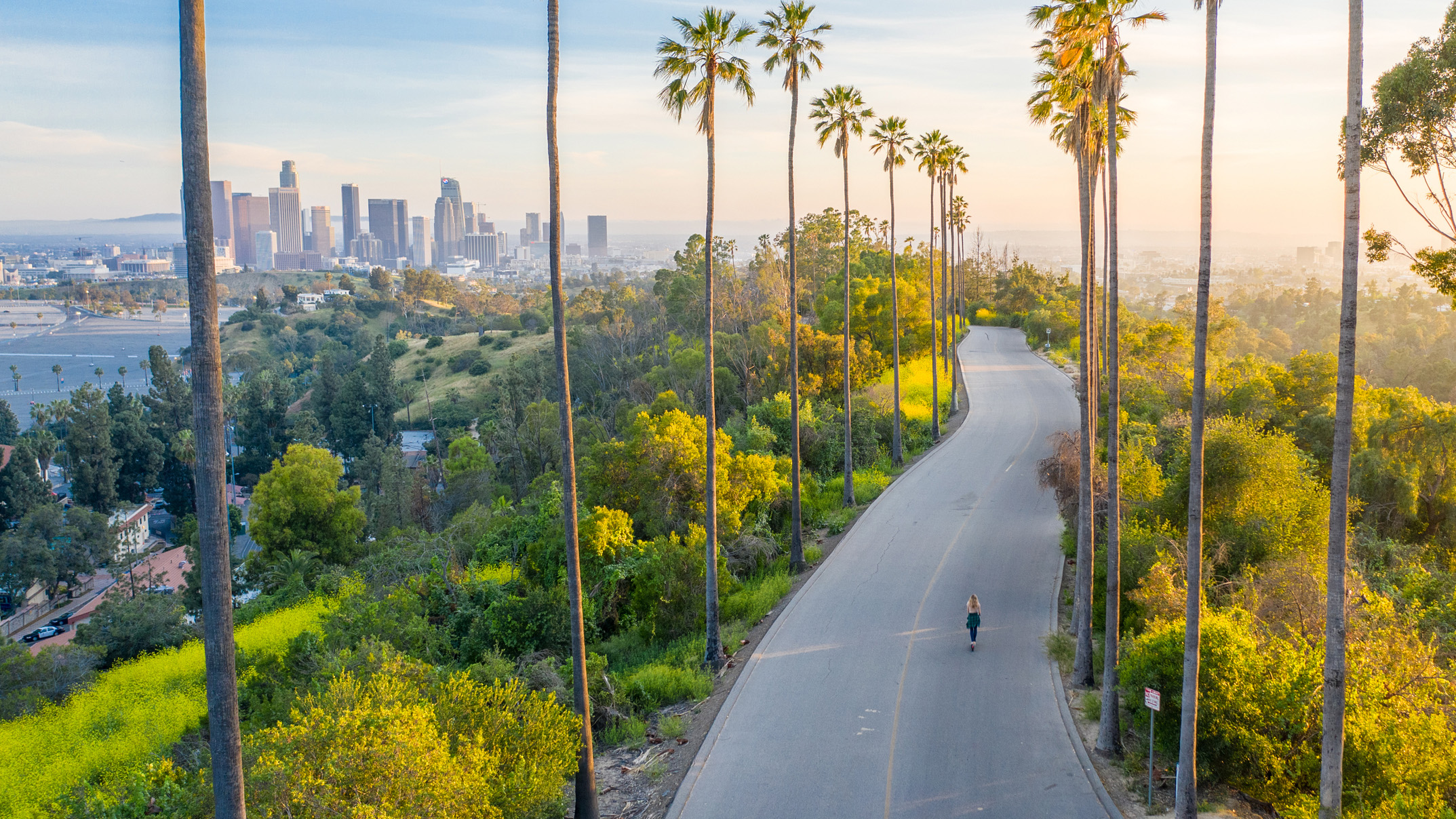 LA